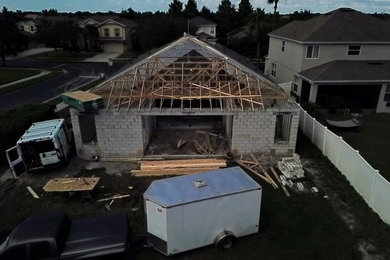 Mid-sized transitional home design photo in Jacksonville