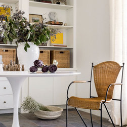 AKI Office - Decorative Objects And Figurines