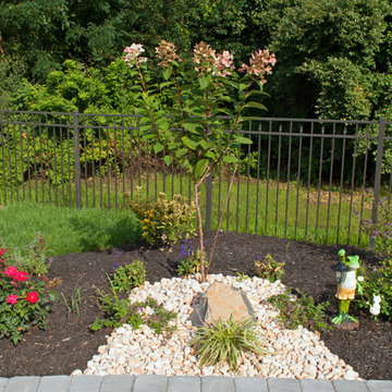 Poolscape & Privacy Hedge - Manalapan NJ Under $25,000