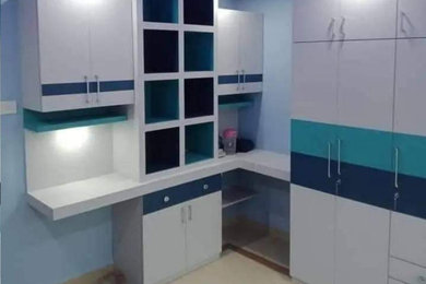 Home Decorator