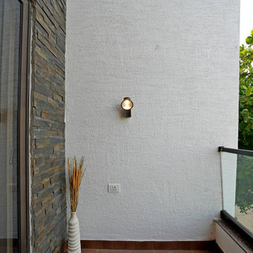 DOUBLE HEIGHT BALCONY
