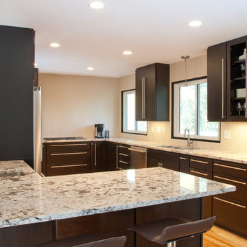 Lloyd Kitchen