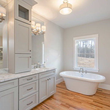 Cabinets.com | Shaker II Maple Bright White Cabinets
