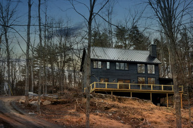 Inspiration for a cottage exterior home remodel in New York