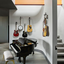 Guitars Moms House