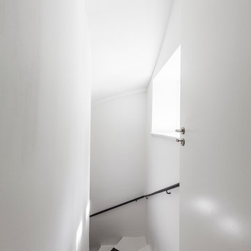 Treppen in das Kellergeschoss