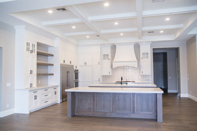 Example of a kitchen design in Phoenix