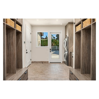 Silver Spurs - Transitional - Laundry Room - Seattle - by Enfort Homes ...