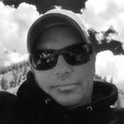 Kris Larsen's photo