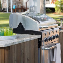 outdoor kitchen