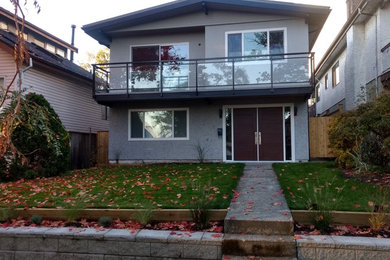 Home design - contemporary home design idea in Vancouver