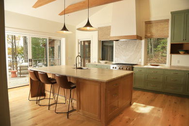 Transitional kitchen photo in Portland Maine