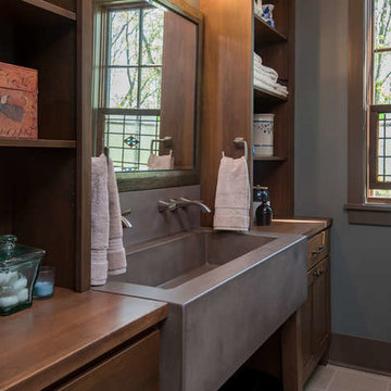 Craftsman at a Glance