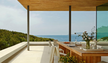 Che Materiale Deve Avere il Tavolo del Tuo Giardino?