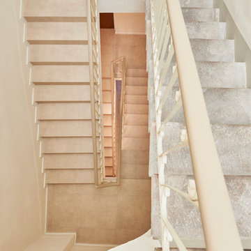 Restyling vano scala palazzo in centro storico