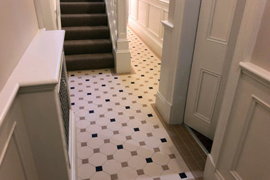 Nottingham 3 colour pattern - Octagonal White, Old London and Brown