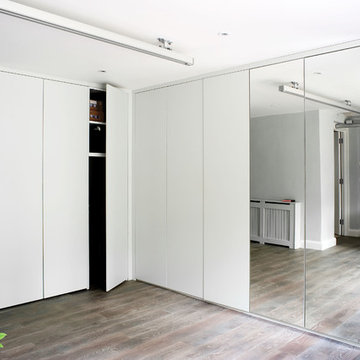"L" shape wardrobe