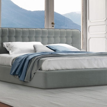 Bed / Lit