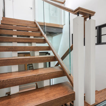 Project #68 | Ultra-Modern Staircase with Glass Landings