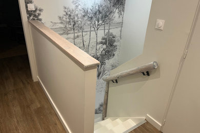 Idée de décoration pour un escalier marin.