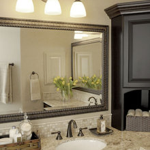 13th Ave interior
