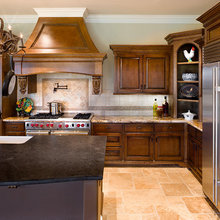 Kitchen - Soft finish on cabinets