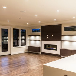 4259 Highland Boulevard - Products