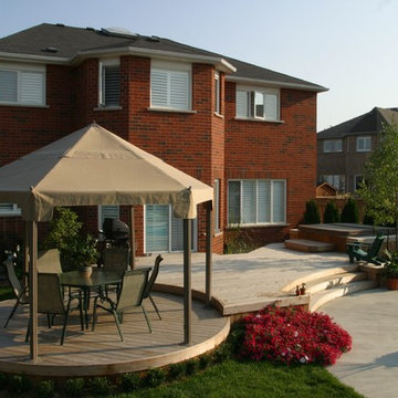 Cedar decks by Hickory Dickory Decks.