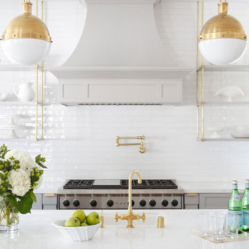 Bundy: Brentwood Modern Farmhouse