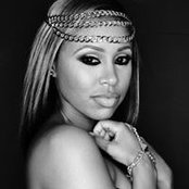 Rashida Nicoles foto