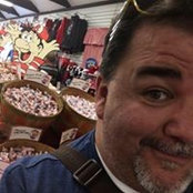 Christopher Santander's photo