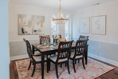 Inspiration for a transitional dining room remodel in Tampa