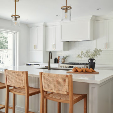 Mid-Century Decennio