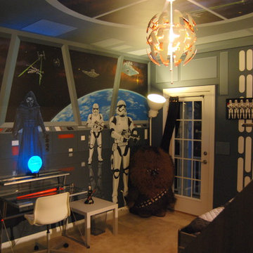 Star Wars: The Force Awakens Murals in a bedroom by Tom Taylor of Mural Art LLC