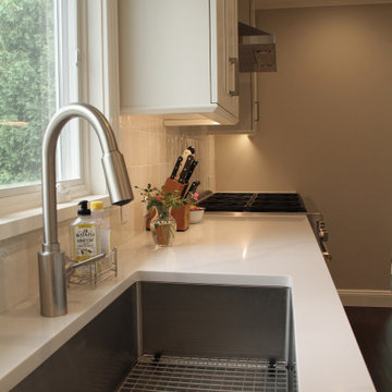 Long Island Clean White Kitchen Design