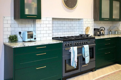 Inspiration for a traditional kitchen in Edinburgh.