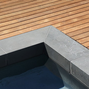 Glen Iris deck pool