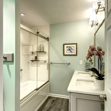 Versatile Family Bath