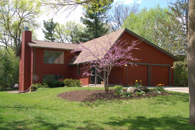 New Listing at 817 Ivanhoe Drive in Northfield, MN