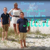 Shauna Ferguson's photo