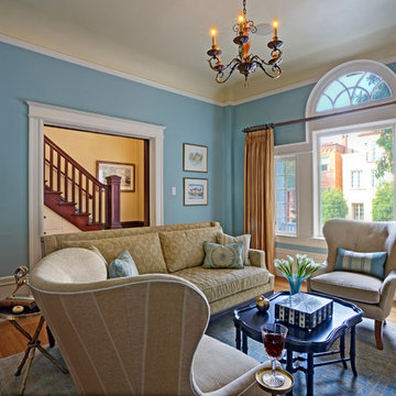 Cow Hollow Residence