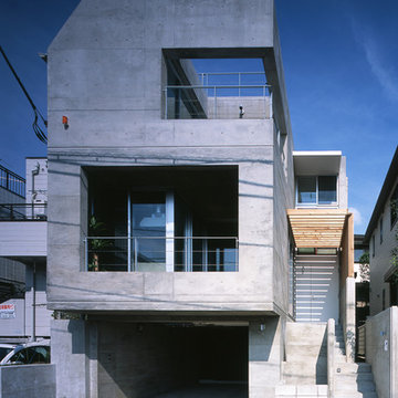 HIGASHIGAOKA HOUSE
