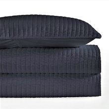 Bedding/accessories