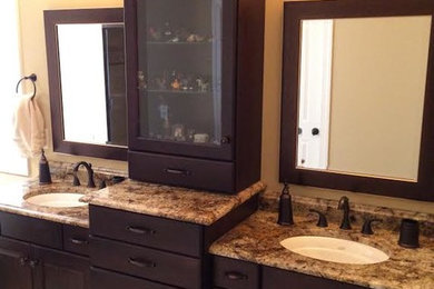 Transitional bathroom photo in Raleigh