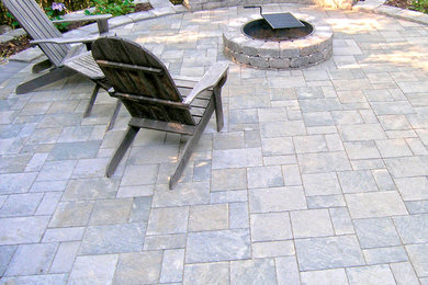 Example of a patio design in Other