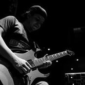 Manu Roldan's photo