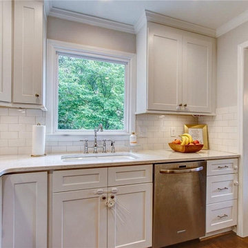 Friendly Arces Kitchen Remodel