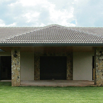 Azuluna Estate - Horse Stables