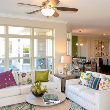 Living to Dining to Kitchen