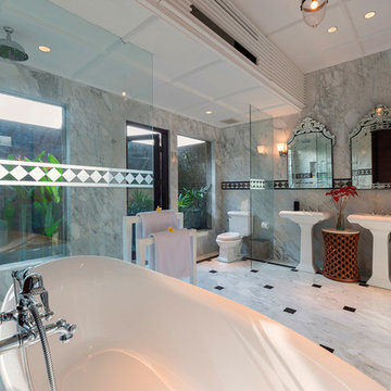 Pande Duur Ensuite Bathroom